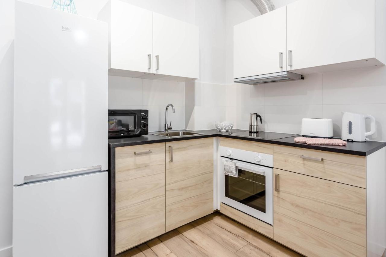 Chill Apartments Marywilska Varşova Dış mekan fotoğraf